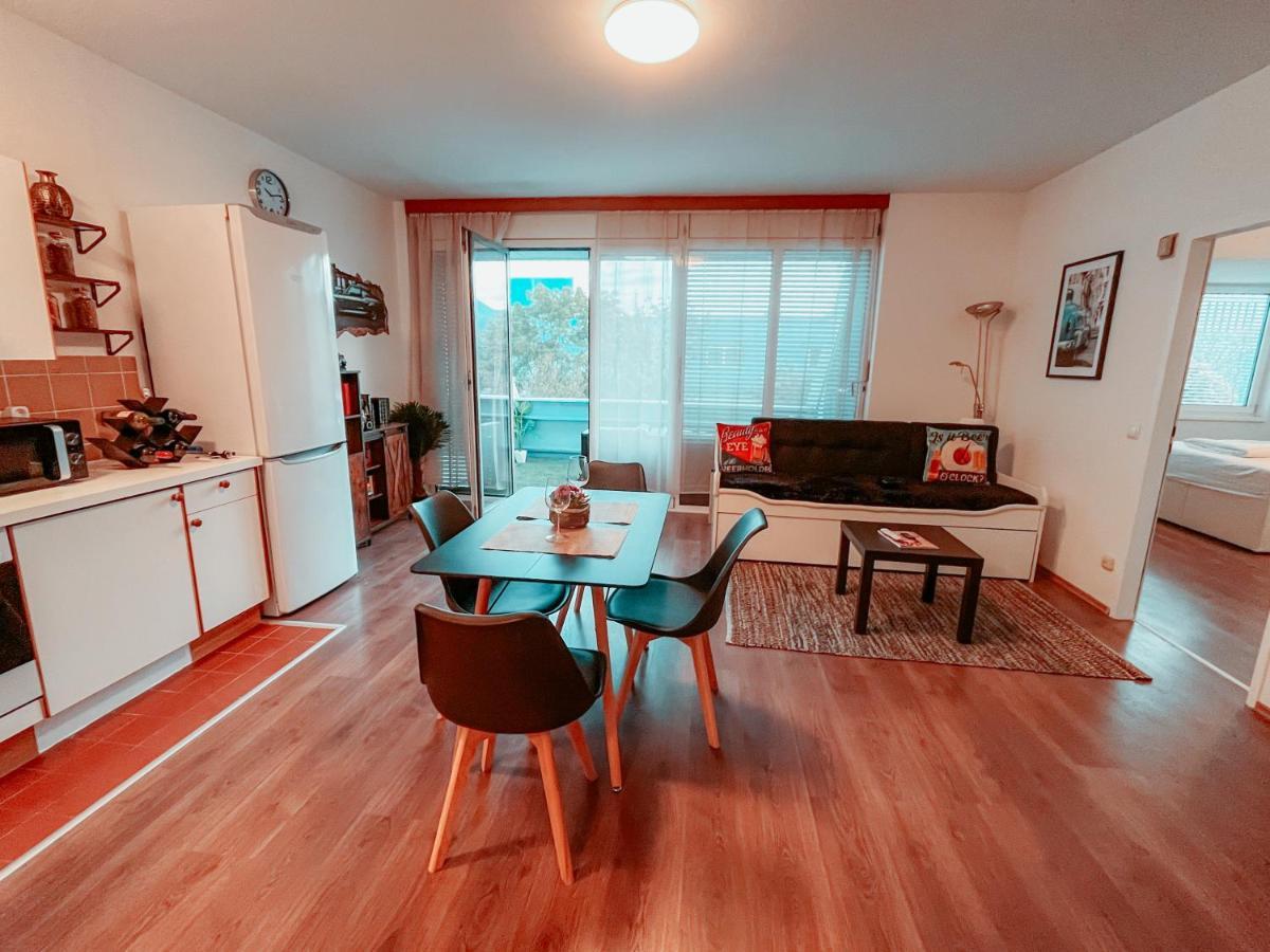 Vienna Shopping Center 14 Apartment Εξωτερικό φωτογραφία